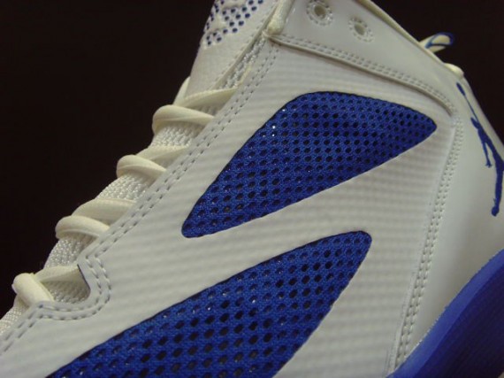 Air Jordan 2011 Quick Fuse - White - Varsity Royal