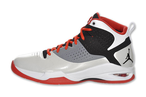 Jordan Fly Wade - Pimento - White - Black | Available - SneakerNews.com