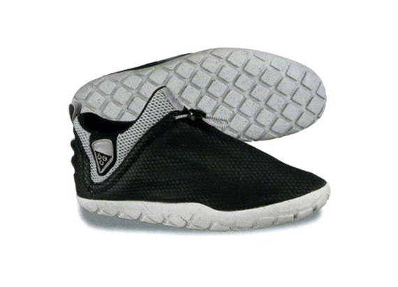 Nike ACG Air Moc 1.5 - Brown + Black - SneakerNews.com