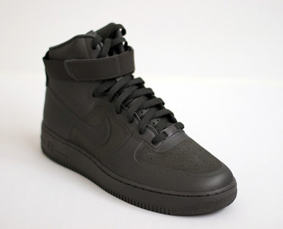 nike air force 1 hyperfuse