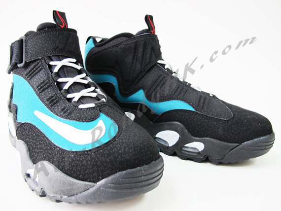 Nike Air Griffey Max 1 Black Freshwater Available Early On Ebay 04