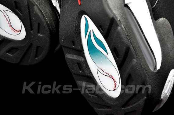 Nike Air Griffey Max 1 Black Freshwater Kickslab 03