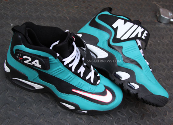 Miami Nike Air Griffey 1 Cleats – Stadium Custom Kicks