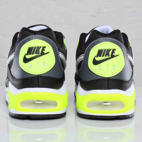 Nike Air Max Skyline Black White Grey Neon 4