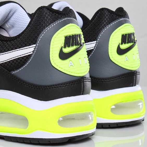 Nike Air Max Skyline Black White Grey Neon 8