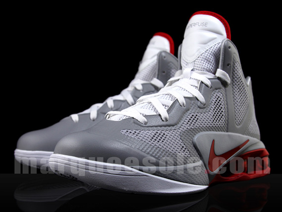 Nike Hypershox Grey Red 08