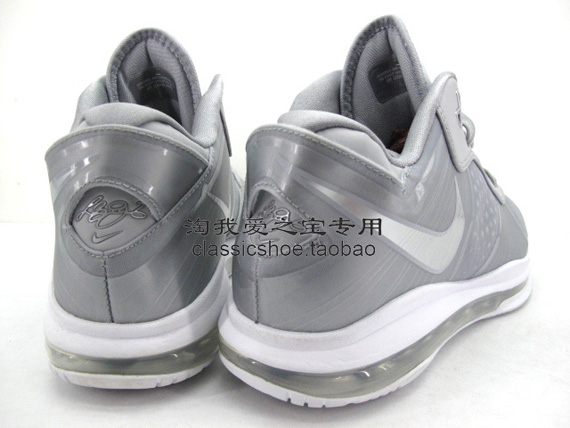 Nike Lebron 8 V2 Low Wolf Grey White Metallic Silver Detailed Images 03
