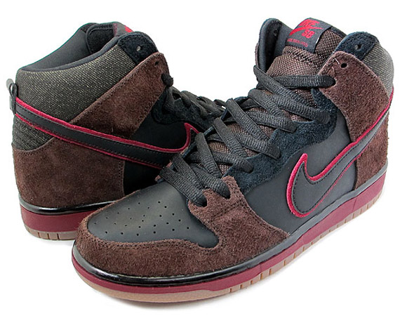 Nike Sb Dunk High Reign In Blood New Photos 2