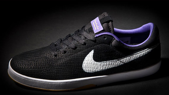 Nike SB Kobe x 1 GR Edition Hitting - SneakerNews.com