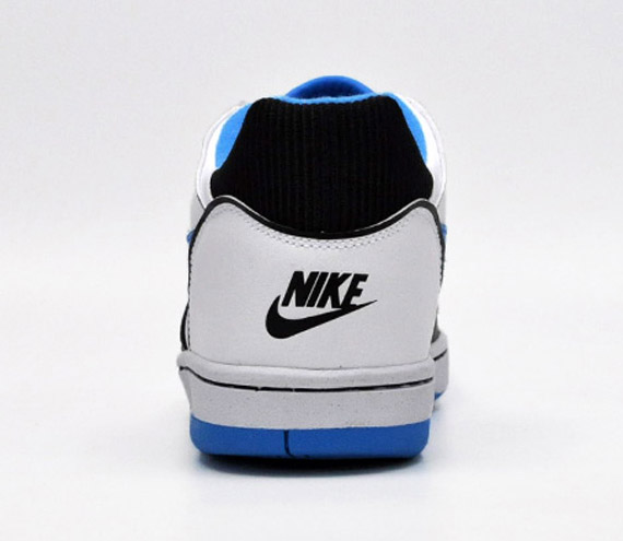 Nike Sky Force 88 Low White Blue Step 03