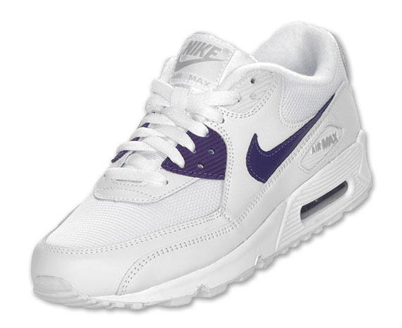 Nike Wmns Air Max 90 White Club Purple Finishline 03