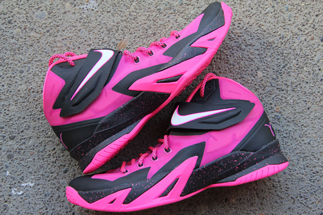 Nike Zoom Lebron Soldier 8 Think Pink Rd Thumb