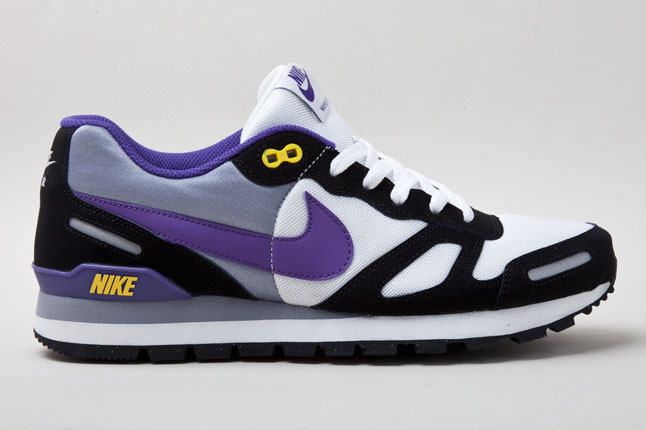 Nike Air Waffle Trainer Smmt Wht Vrsty 1 1