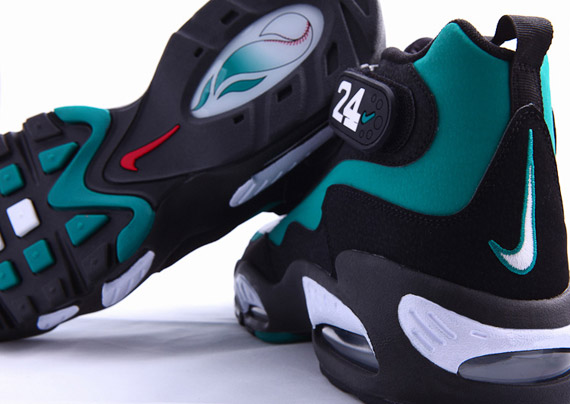 Seattle Mariners Nike Air Griffey Max 1 Shoes in Aqua Colorway Exclusive  Look & Price 