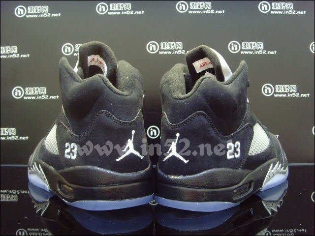 Air Jordan 5 Black Metallic Silver 3