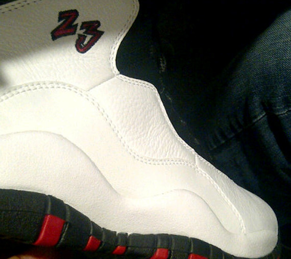 Air Jordan X Chicago 2012 01