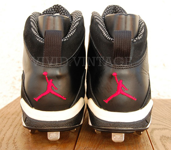 Air Jordan X Cleats - Michael Jordan PE - SneakerNews.com