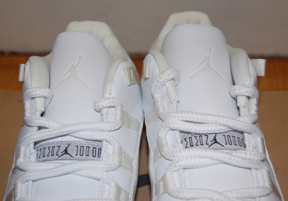 Air Jordan XI Low – White – Light Zen Grey – Unreleased Sample