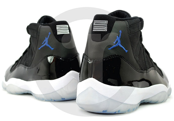 Air Jordan XI Retro 'Space Jam' 2009 Re-Release @ RMK