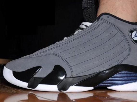 Air Jordan Xiv Light Grahpite Midnight Navy Black On Foot 01