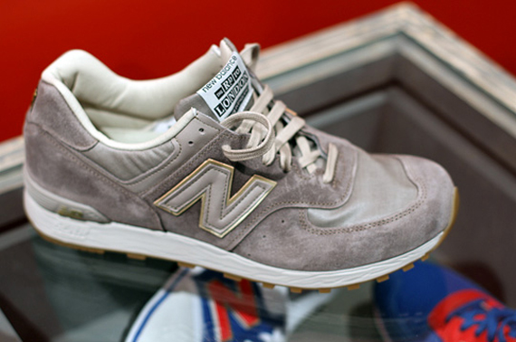 New Balance 574 Road To London Sneakers 02