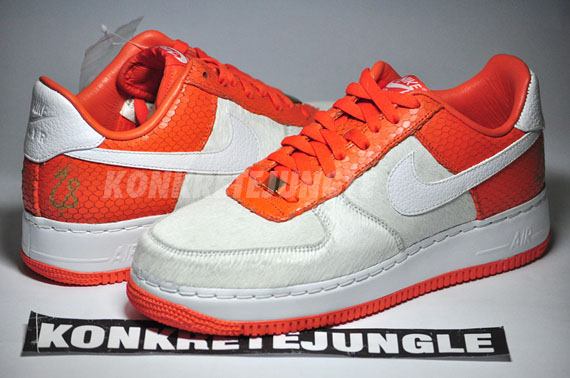 Nike Air Force 1 Low Premium Supreme I/O Dice-K Matsuzaka Daisuke (2007)  Men's - 318500-811 - US