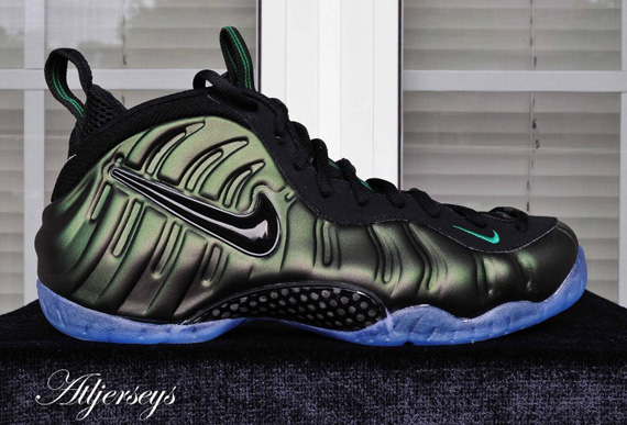 nike foamposite dark green