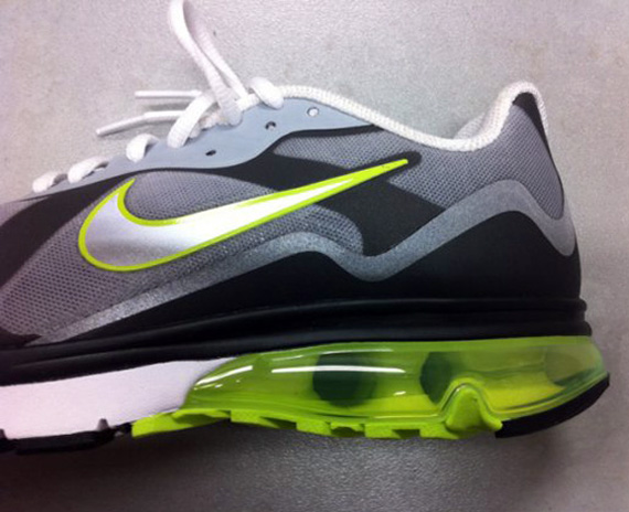 Nike Air Max Alpha 2011 - Grey - Volt