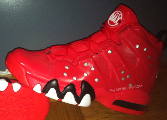 Nike Air Max Barkley - Action Red | Sample on eBay