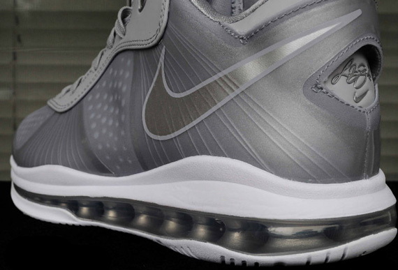 Nike Lebron 8 V2 Wolfgrey Available 07