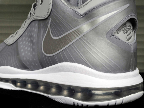 Nike LeBron 8 V/2 Low - Wolf Grey | Available