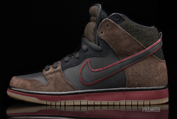 nike dunk sb high brooklyn projects reign in blood slayer