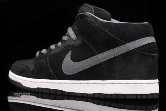 Nike Sb Dunk Mid Pro Griptape 2011 03