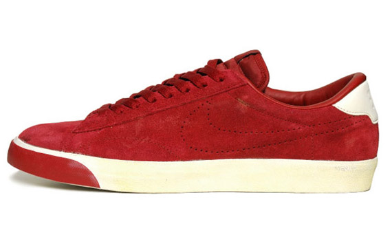 Nike Tennis Classic Ac Premium Red Suede 04