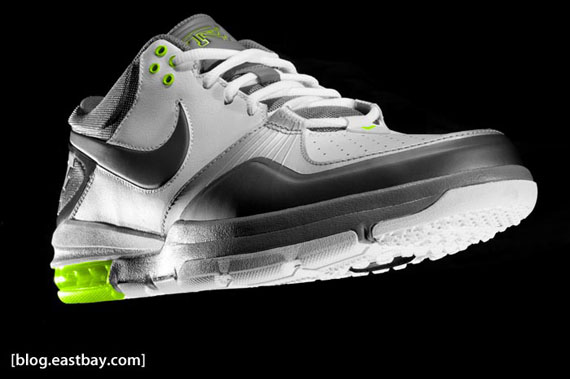 Nike Trainer 1.3 Max Gry Volt 05