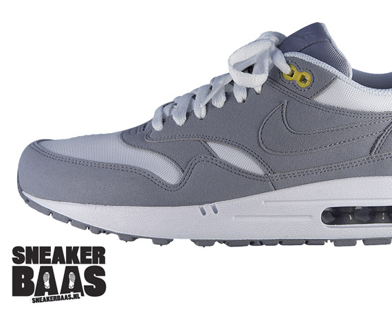 Nike Wmns nike max slant mid back side muscles hurt Wolf Grey 2