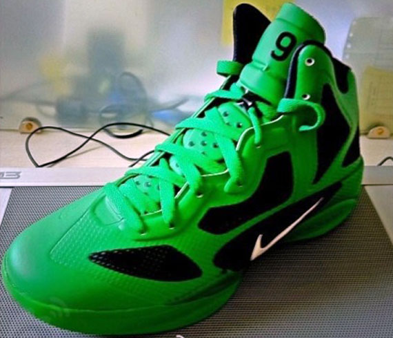 Nike Zoom Hyperfuse 2011 Rajon Rondo Celtics Pe 02