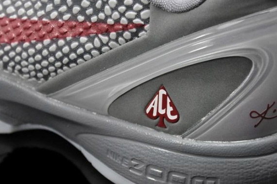 Nike Zoom Kobe VI - Lower Merion Aces PE - New Images