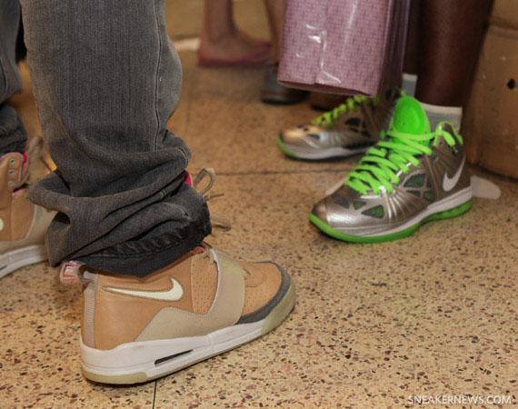 Sneakercon June 2011 Feet 65