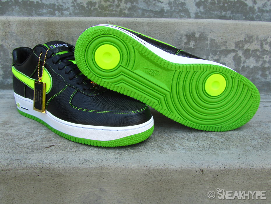 Sneakhype Nike Air Force 1 25