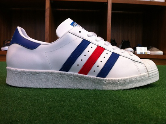 adidas superstar 80s white blue red