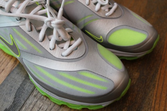 Nike Air Max Ultra – Metallic Silver – Volt – Available
