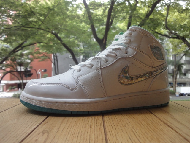 air-jordan-1-phat-gs-diamond-swoosh-2 Air Jordan 1 Phat Gs Diamond Swoosh 2