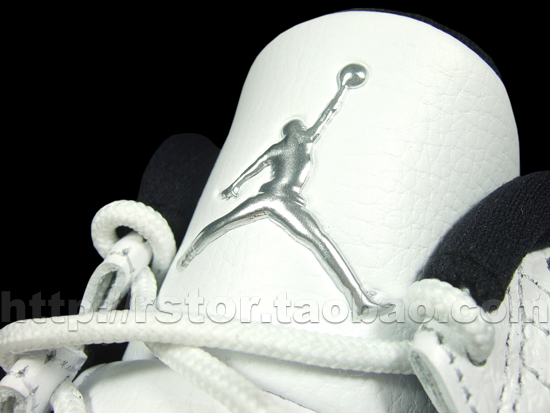 Air Jordan XI Retro IE Low - White - Metallic Silver - Black | New Detailed Images