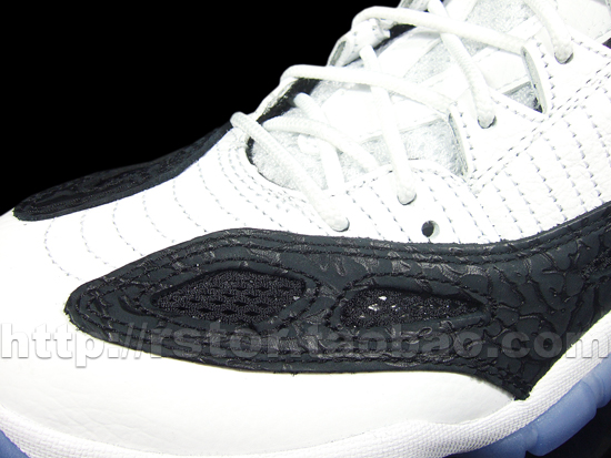 Air Jordan 11 Ie Low White Black Metallic Silver 11