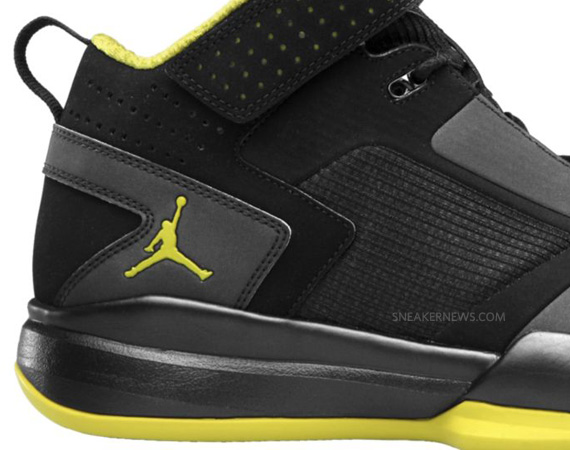 Jordan Bct Mid Black Yellow Nikestore 05