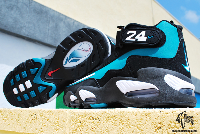 nike-air-griffey-max-1-freshwater-1 Nike Air Griffey Max 1 Freshwater 11