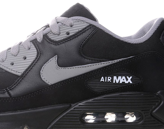 Nike Air Max 90 – Black – Medium Grey
