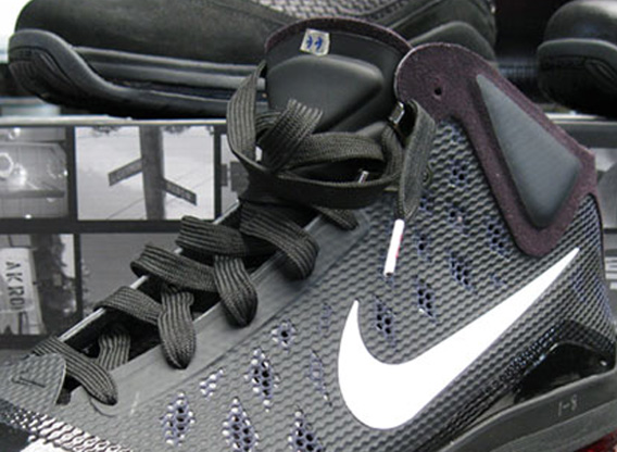 Nike Air Max LeBron VII Hyperfuse Sample - New Images