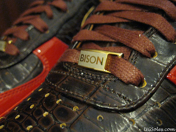 Nike Bespoke Bison 10